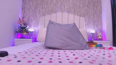 REVEN online show from December 23, 3:02 am