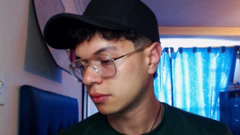 Rex online show from March 15, 6:22 pm