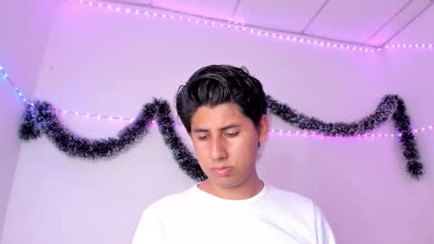 reylatino24 online show from January 6, 8:46 pm