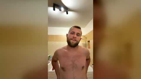 reyver94 online show from June 25, 3:39 pm