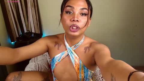 rhianasollway69 online show from November 25, 6:23 am