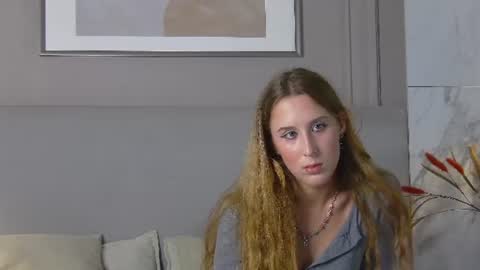 Ria online show from July 28, 8:52 pm