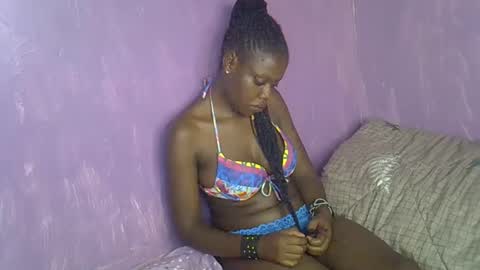 Snapshot of riana_sha chatting on February 20, 4:47 pm riana_sha online show from February 20, 4:47 pm