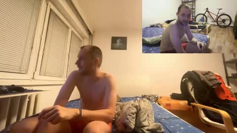 ricciardio online show from September 12, 11:40 pm