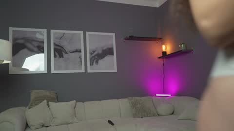 richandalfa online show from November 16, 8:27 am