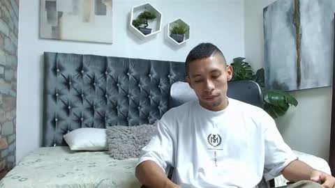 richar_voller online show from March 10, 11:23 am