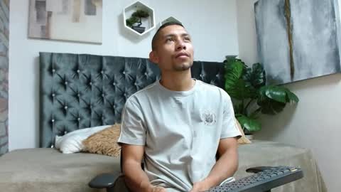 richar_voller online show from September 23, 11:15 am