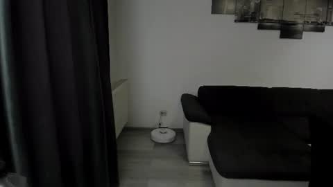 RichardDarell online show from June 14, 6:04 am