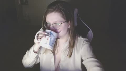 Emily online show from February 26, 7:21 pm