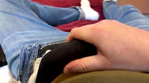 richmondal83 online show from March 24, 11:38 am