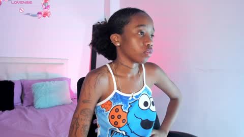 ri ri online show from February 1, 6:43 am