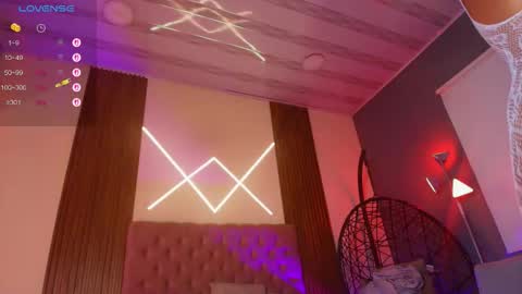 Riha  online show from November 21, 8:34 am