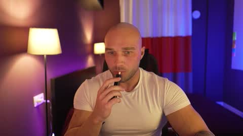 rikadler online show from March 22, 12:53 pm