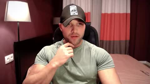 rikadler online show from November 1, 1:43 pm