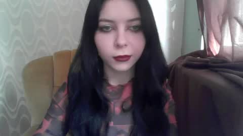 Riley online show from June 18, 8:31 am