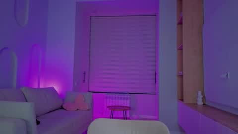 rileymee online show from October 13, 1:02 pm