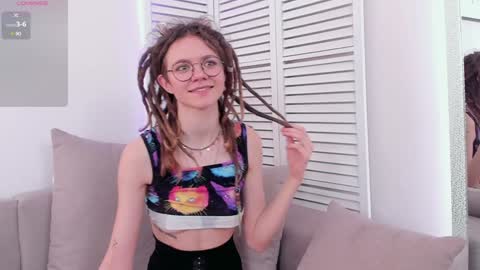 Snapshot of rin_skylar chatting on January 20, 1:53 pm Rin online show from January 20, 1:53 pm