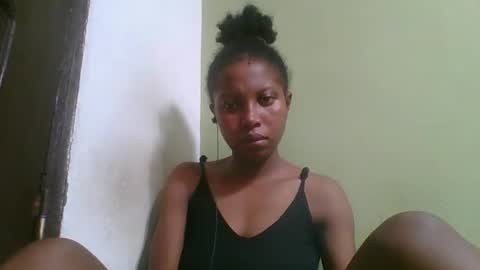 rinah654271 online show from February 18, 9:31 am