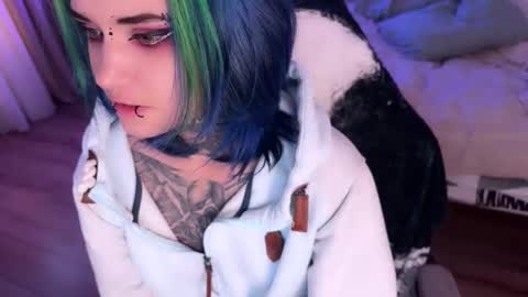 Snapshot of ripper_66 chatting on October 24, 2:07 pm   DianaBrite            fansl y online show from October 24, 2:07 pm