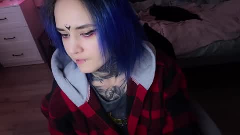 Snapshot of ripper_66 chatting on February 11, 2:13 pm   DianaBrite            fansl y online show from February 11, 2:13 pm