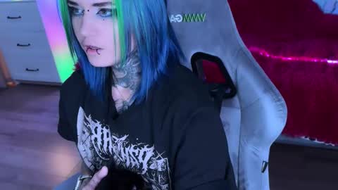Snapshot of ripper_66 chatting on September 16, 2:42 pm   DianaBrite            fansl y online show from September 16, 2:42 pm