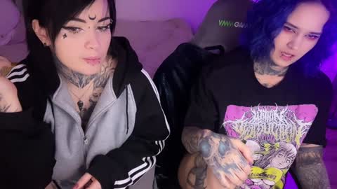Snapshot of ripper_66 chatting on January 25, 5:40 pm   DianaBrite            fansl y online show from January 25, 5:40 pm
