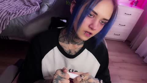 Snapshot of ripper_66 chatting on March 8, 1:25 pm   DianaBrite            fansl y online show from March 8, 1:25 pm