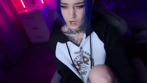 Snapshot of ripper_66 chatting on February 28, 4:42 pm   DianaBrite            fansl y online show from February 28, 4:42 pm