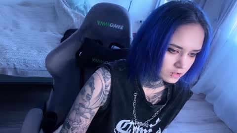 Snapshot of ripper_66 chatting on January 17, 11:49 am   DianaBrite            fansl y online show from January 17, 11:49 am