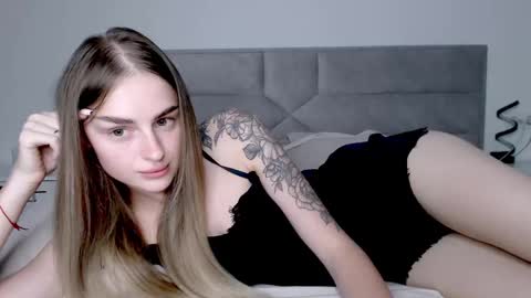 Snapshot of rita_orra chatting on September 15, 6:53 pm Rita online show from September 15, 6:53 pm