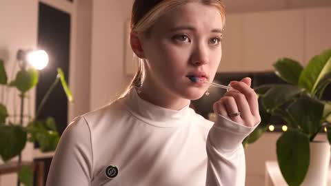 Akemi online show from March 2, 4:14 pm