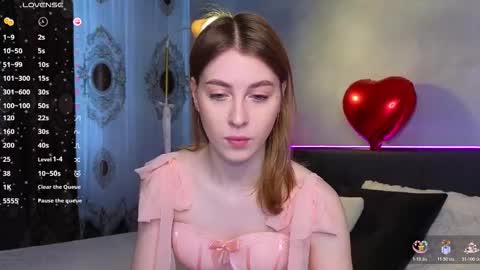 Miley  online show from February 9, 4:05 am