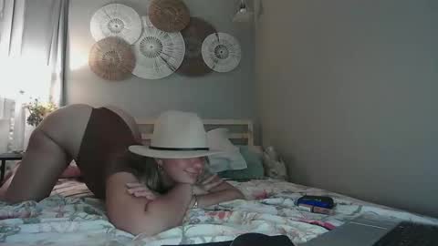 River online show from April 2, 3:47 am