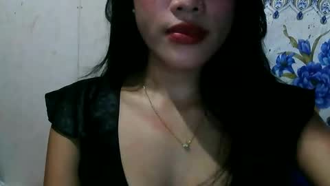 Snapshot of riyu77 chatting on October 22, 3:57 pm riyu77 online show from October 22, 3:57 pm