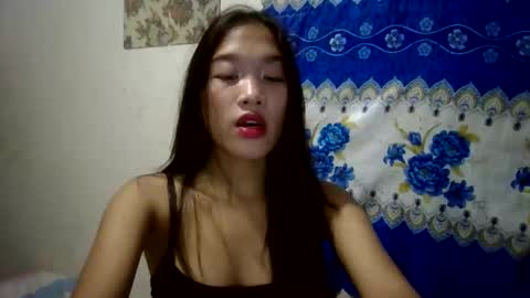 Snapshot of riyu77 chatting on September 13, 7:22 am riyu77 online show from September 13, 7:22 am