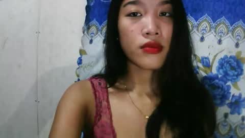 Snapshot of riyu77 chatting on October 6, 8:43 am riyu77 online show from October 6, 8:43 am