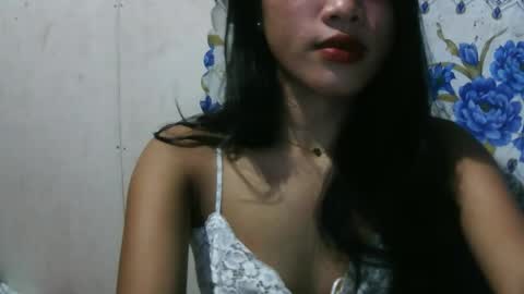 Snapshot of riyu77 chatting on October 16, 7:02 pm riyu77 online show from October 16, 7:02 pm