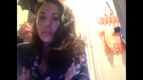 Snapshot of rnrbeauty99 chatting on September 22, 7:45 am rnrbeauty99 online show from September 22, 7:45 am