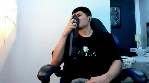 Roan Birkin online show from December 23, 12:17 am