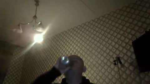 rob18997 online show from November 18, 7:50 pm