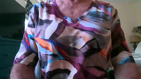 Snapshot of robert45556 chatting on October 20, 6:57 pm robert online show from October 20, 6:57 pm