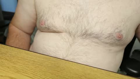 Snapshot of robert9955 chatting on October 5, 4:36 pm Robert9955 online show from October 5, 4:36 pm
