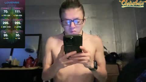 Snapshot of robertcicijr21 chatting on January 26, 11:50 pm Robert Cici Jr. online show from January 26, 11:50 pm