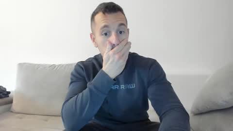 roberto4ever online show from October 24, 1:23 pm