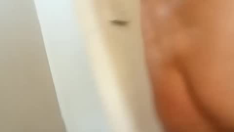 robertsaiz4200 online show from November 21, 11:25 pm