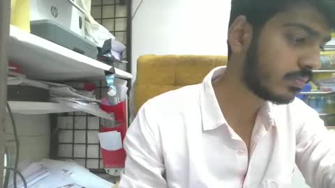 Robertsalia online show from January 2, 11:52 am