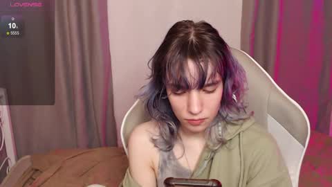 Robin your online show from April 7, 11:01 am