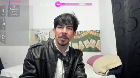 Robin online show from May 8, 2:06 am