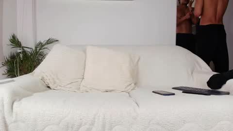 roby_millerr online show from October 23, 7:59 pm