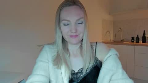 rock__baby online show from April 12, 9:30 pm